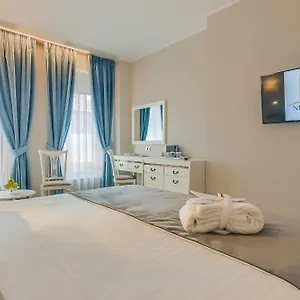 **** فندق New Era Old Town Parking With Fee Nearby رومانيا
